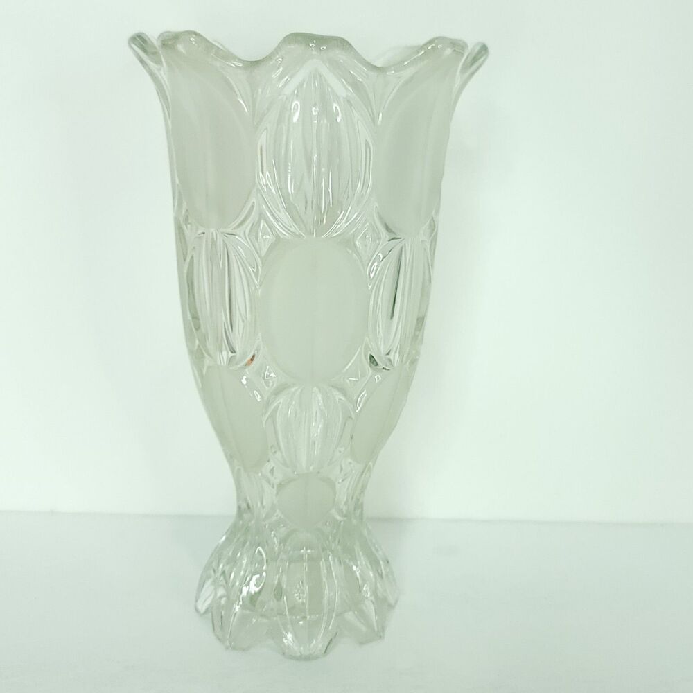 Crystal Industries Moravia Footed 10" Clear Frosted Oval Tulips Glass Vase